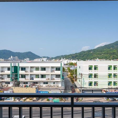 Santi White House Patong Hotel Exterior photo