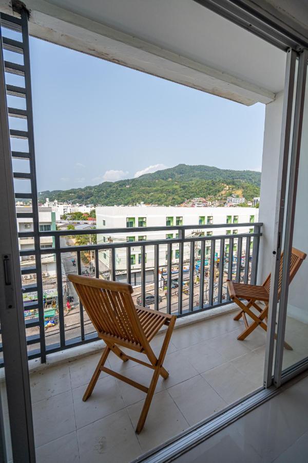 Santi White House Patong Hotel Exterior photo